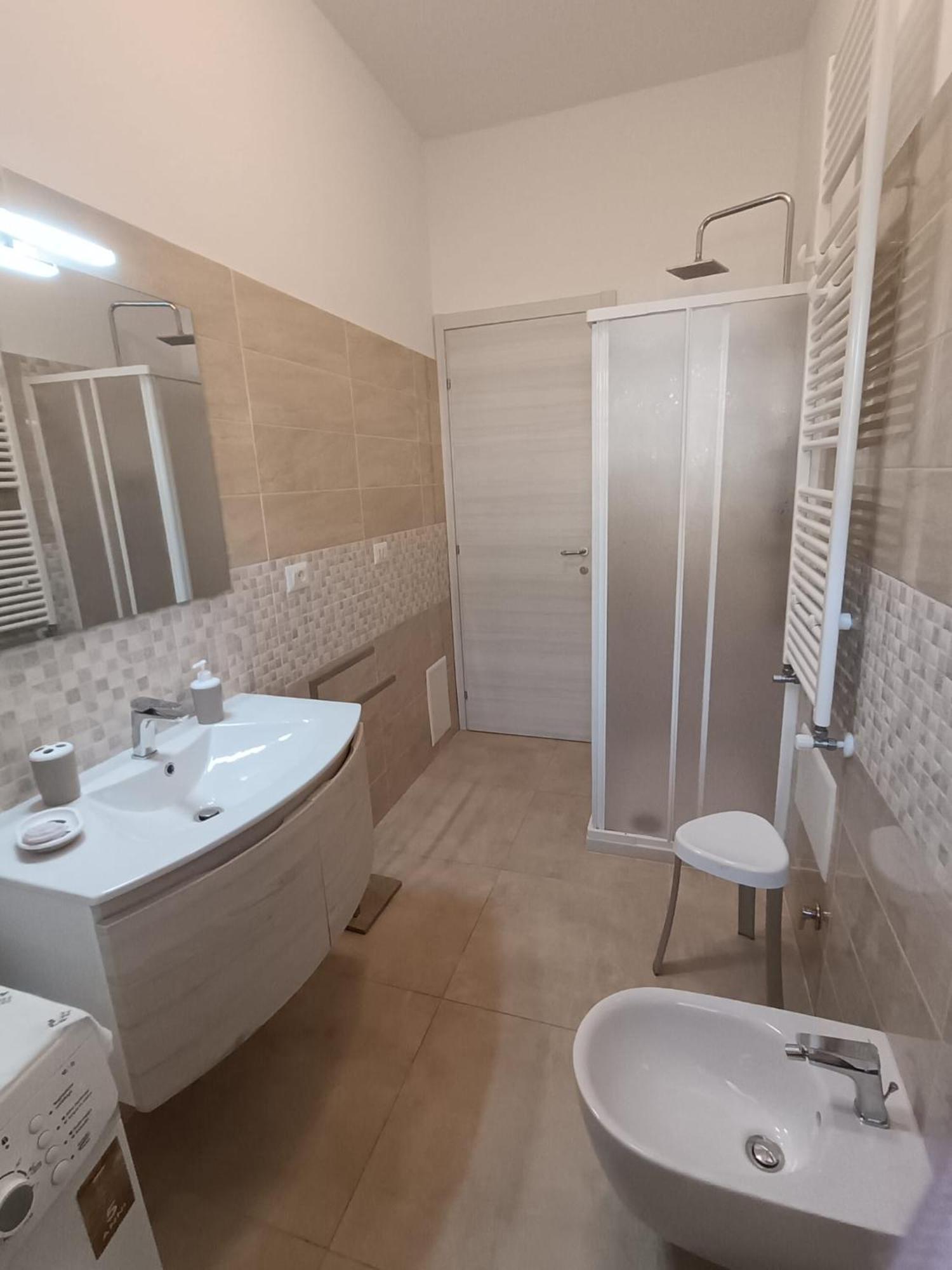 Domus Lineker Apartment Venafro Luaran gambar